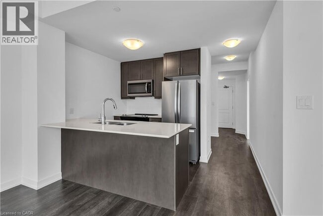 Building Photo - 10 Mallard Trl