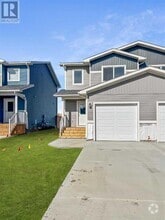 Building Photo - 9508 113 Ave