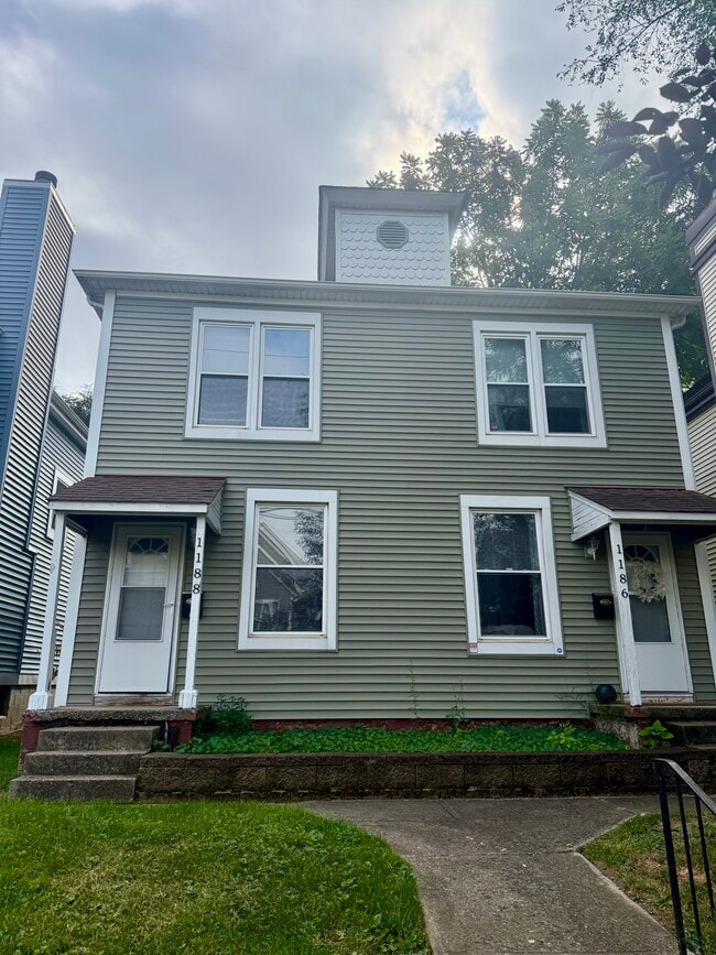 Building Photo - 1188 Perry St