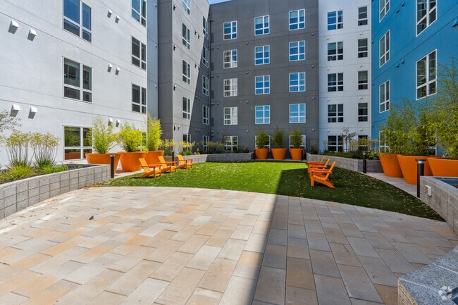 Building Photo - Mainline North | Affordable Apartments