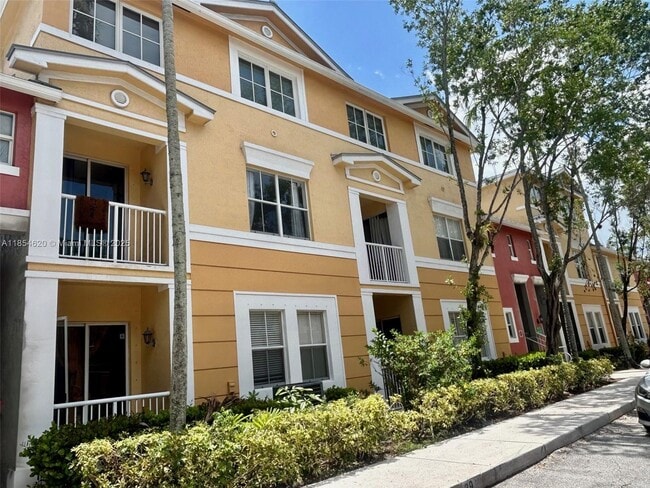 Building Photo - 1104 Shoma Dr