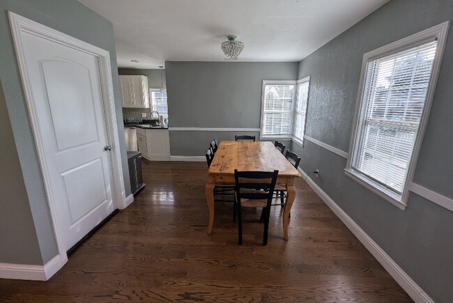 Foto del edificio - 138 Viewmont Ave