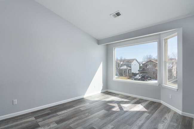 Building Photo - 8427 S Reed St