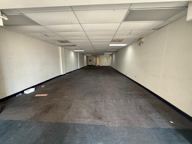 Foto del edificio - 4621 S Ashland Ave