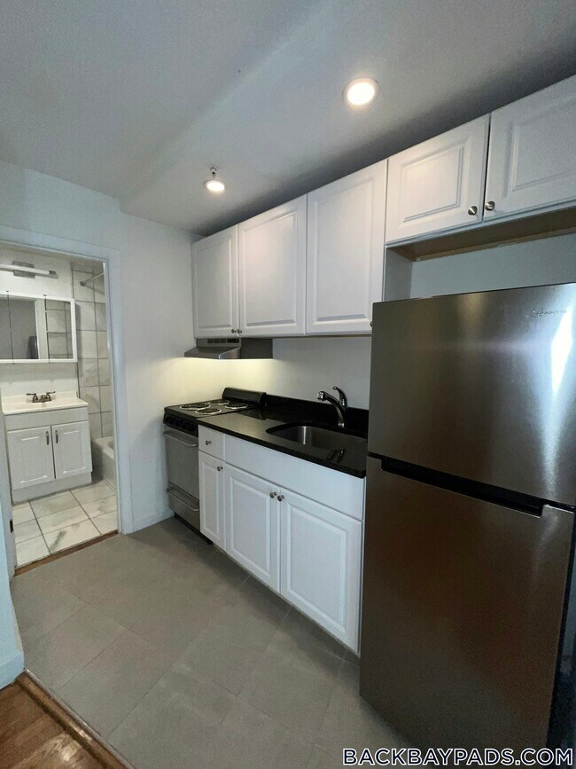 Foto del edificio - 529 Beacon St
