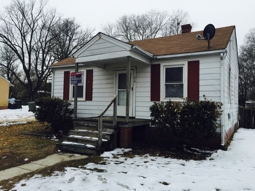 Building Photo - 610 Queen Anne Dr