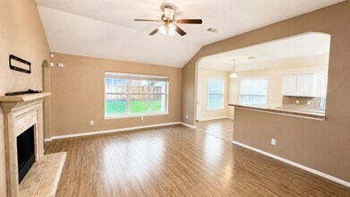 Building Photo - 12918 Stratford Mill Ln
