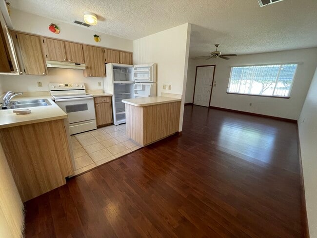 Foto del edificio - 11143 SW 78th Ave