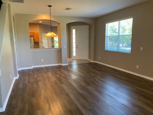 Foto del edificio - 1584 W Spring Meadow Loop