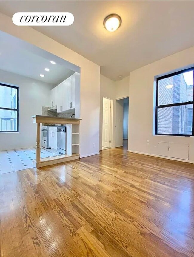 Building Photo - 1235 1st Ave