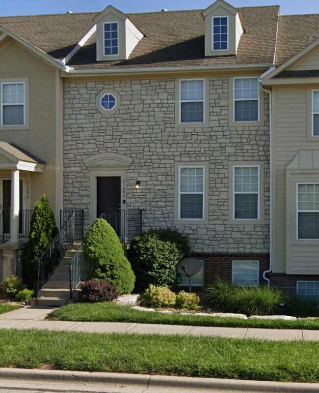 Building Photo - 21680 W 124th St