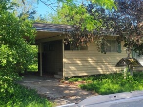 Building Photo - 6947 SW Montara Pkwy