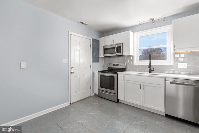 Foto del edificio - 1503 Dixon St