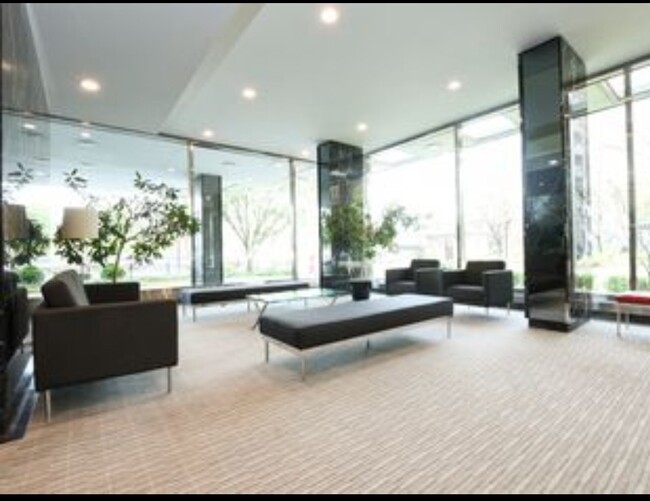Foto del edificio - 3900 N Lake Shore Dr