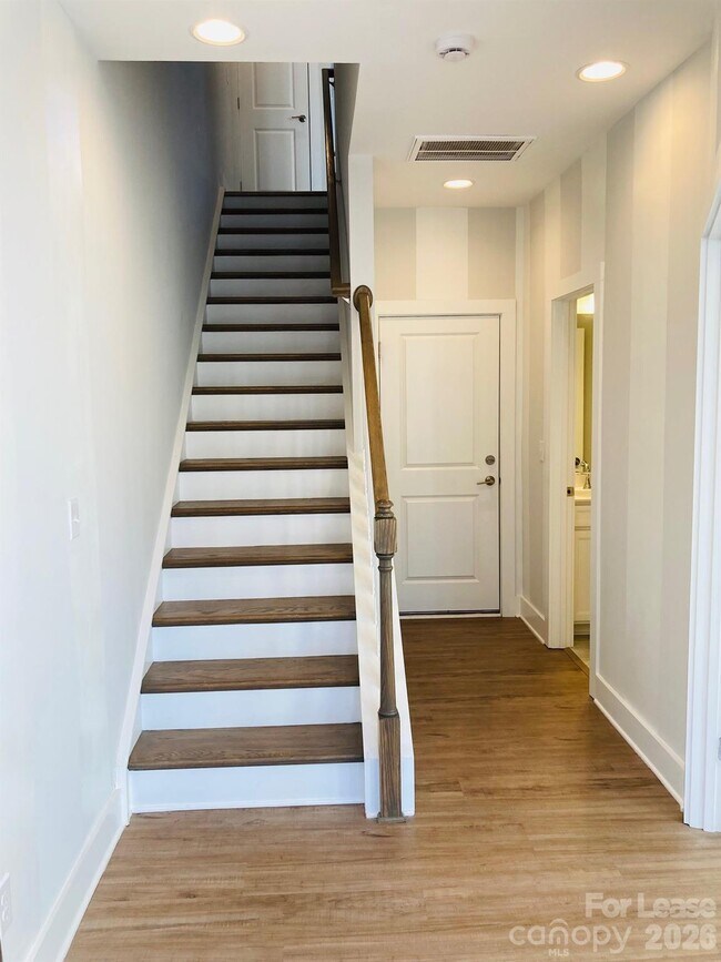 Foto del edificio - 232 Gilead Rd