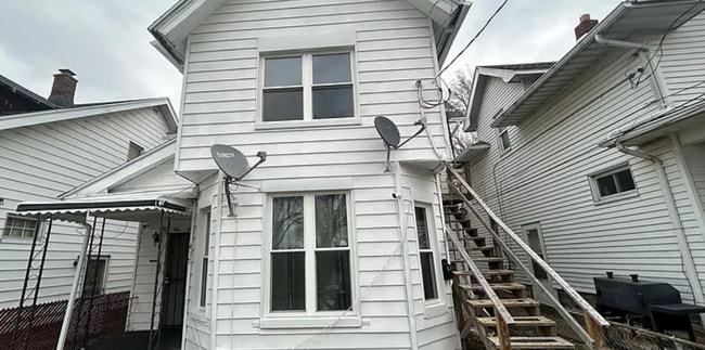 Foto del edificio - 417 Utah St