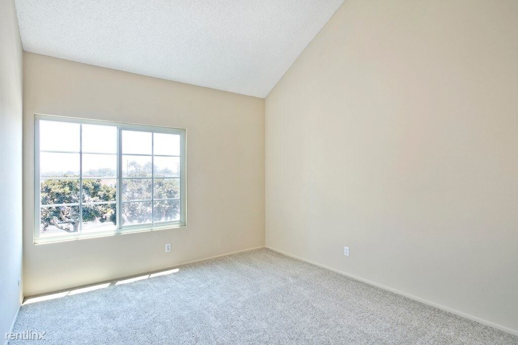 Foto principal - 2 br, 2 bath Apartment - 750 Wesleyan Bay