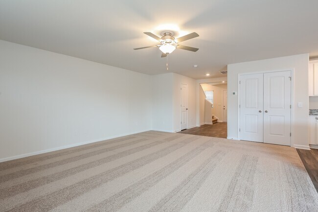 Foto del edificio - 2131 Southlea Dr