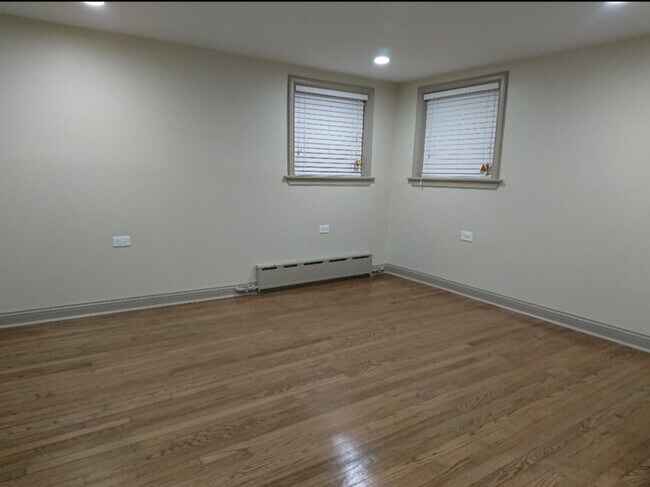 Foto del edificio - 2306 N Mason Ave