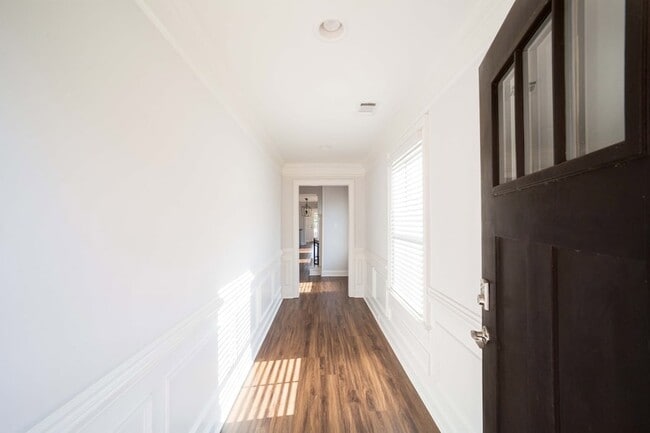 Foto del edificio - 133 Quail Run Ave
