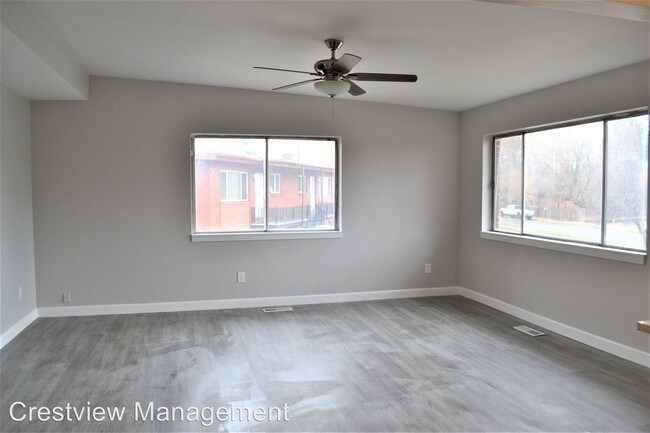 Building Photo - 845 Fairmont Cir