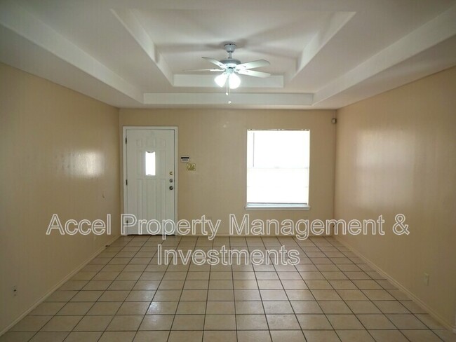 Foto del edificio - 2505 Redbud