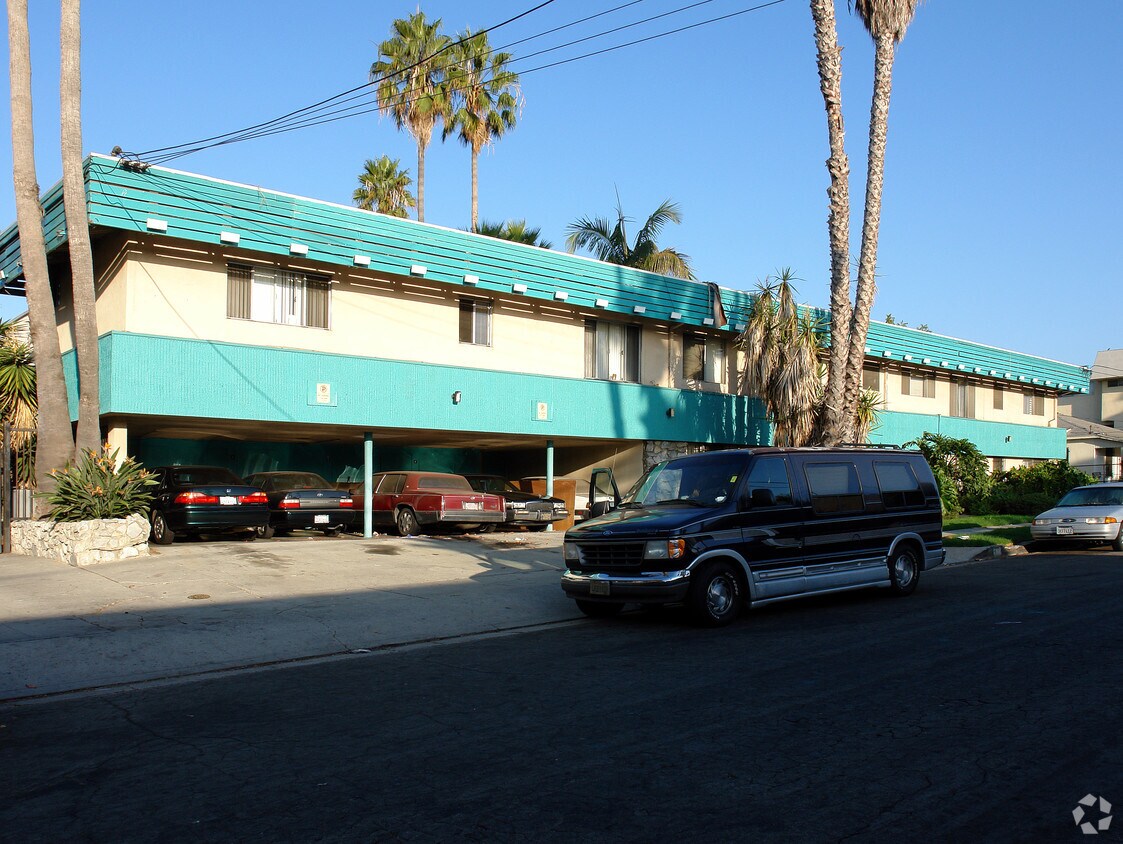 925 Enterprise, ¡alejado - 925 Enterprise Ave
