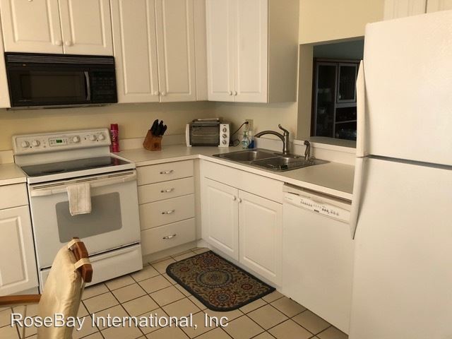 Foto del edificio - 731 Oakview Dr