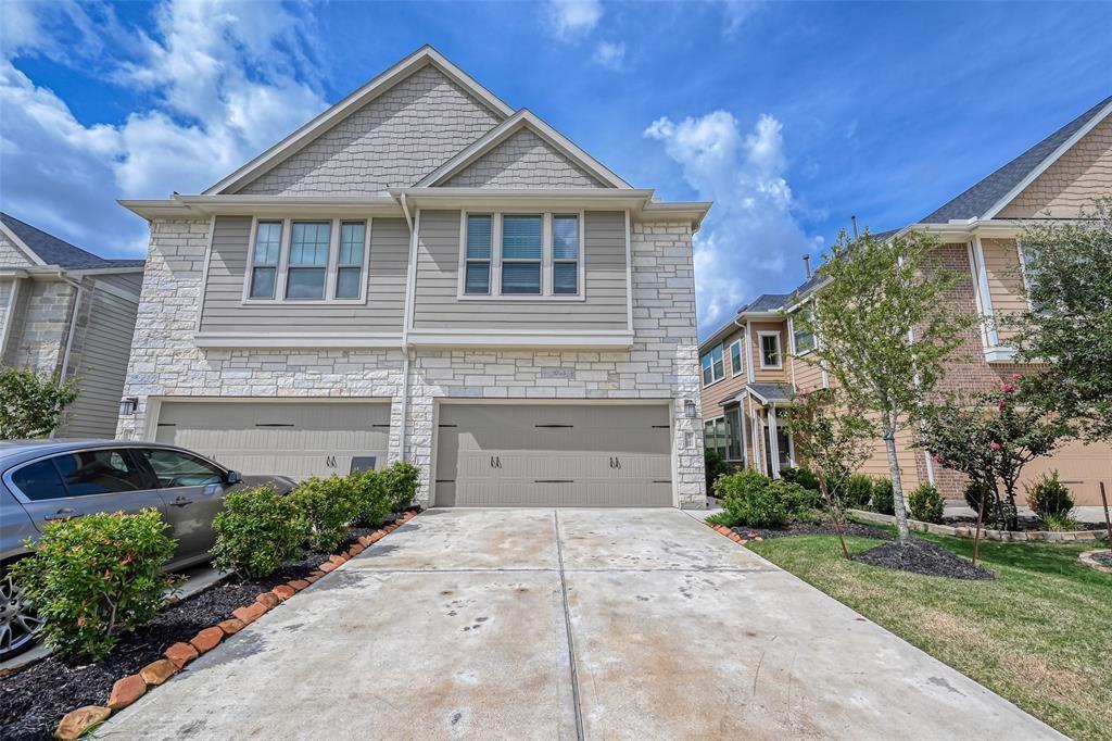 5542 Sallow Bay Ln, Fulshear, TX 77441 Condo for Rent in Fulshear, TX