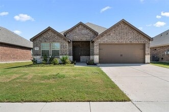 Building Photo - 1613 Sunny Grove Dr