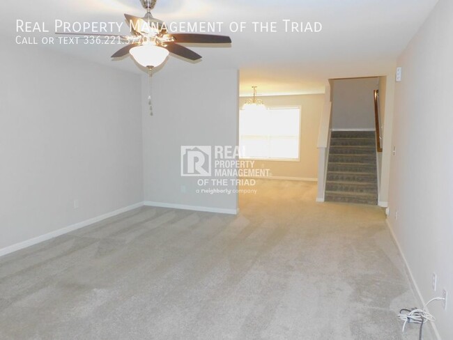 Building Photo - Beautiful 4BR/2.5BA in Kernersville!