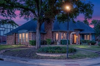 Building Photo - 18104 Aramis Ln