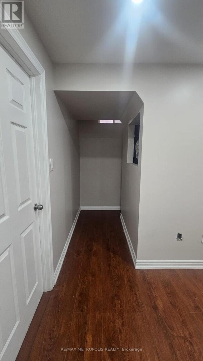 Building Photo - 54 Amethyst Cir