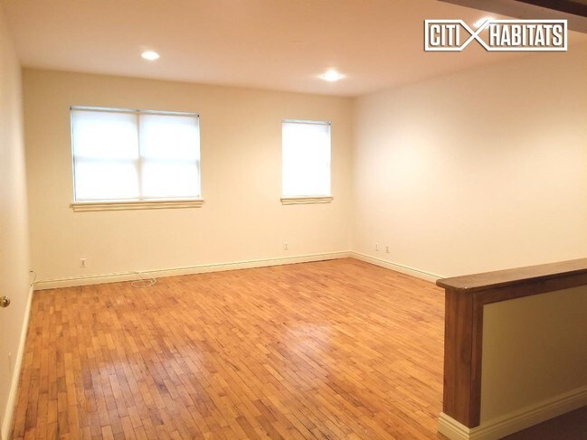 Foto del edificio - 12 Maujer St