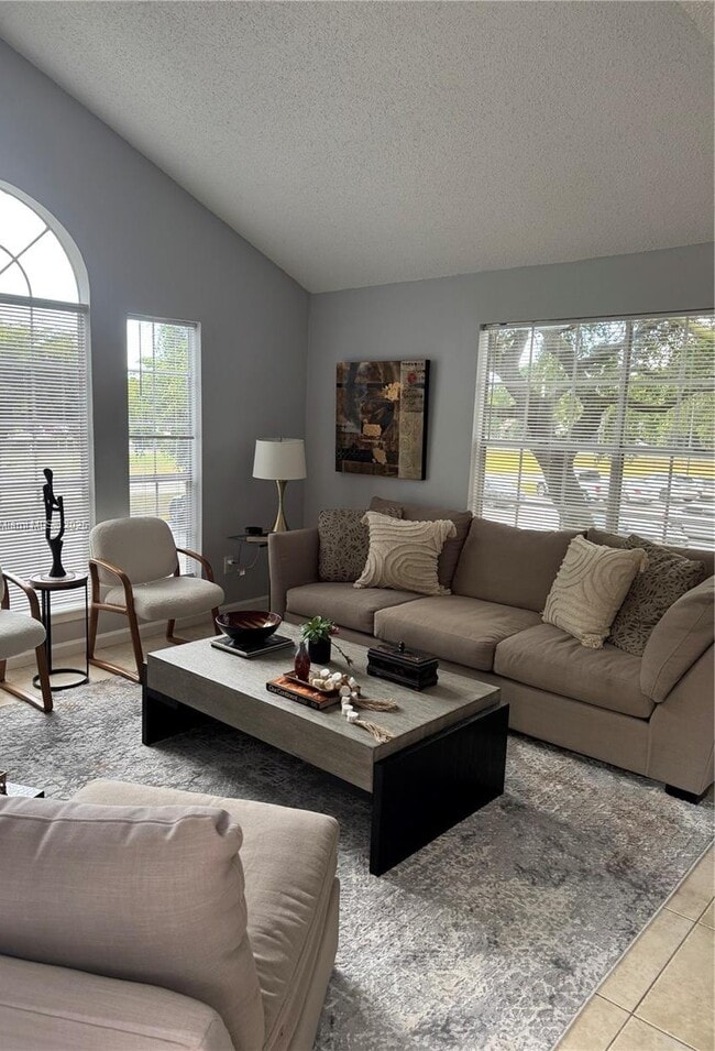 Building Photo - 1165 Crystal Way