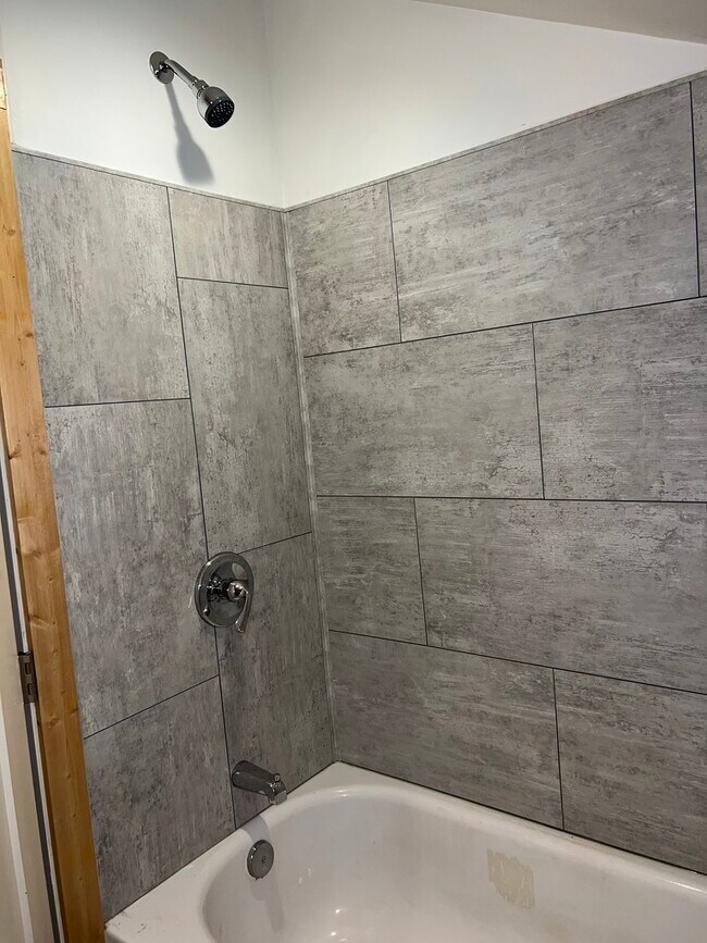 Foto del edificio - 2127 4th St