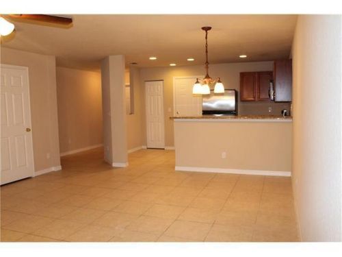 Building Photo - 2552 Marshfield Ct