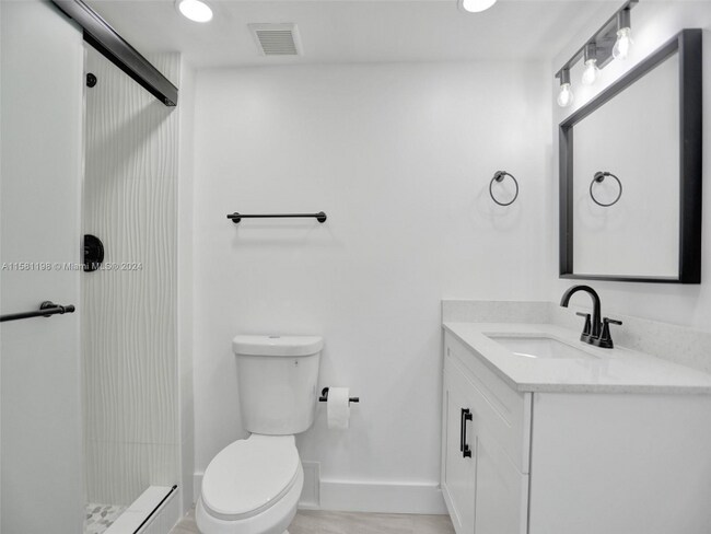 Foto del edificio - 2771 Taft St