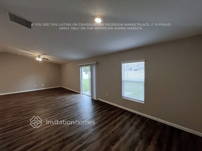 Building Photo - 3851 SW Janiga St
