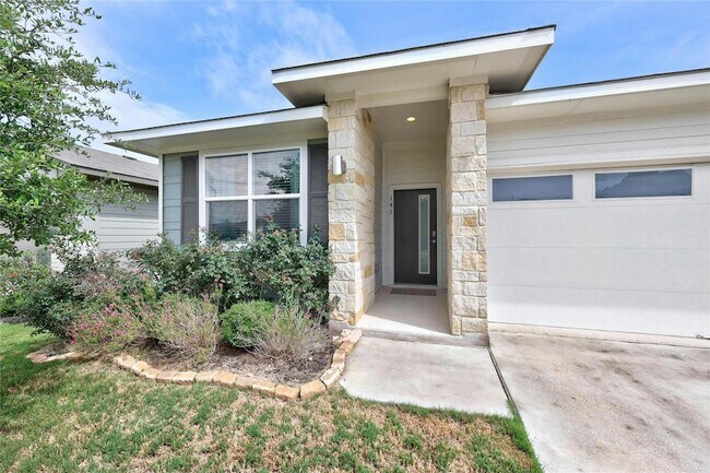 Building Photo - 141 Parryi Cove