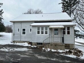 Building Photo - 5072 Strasburg Rd