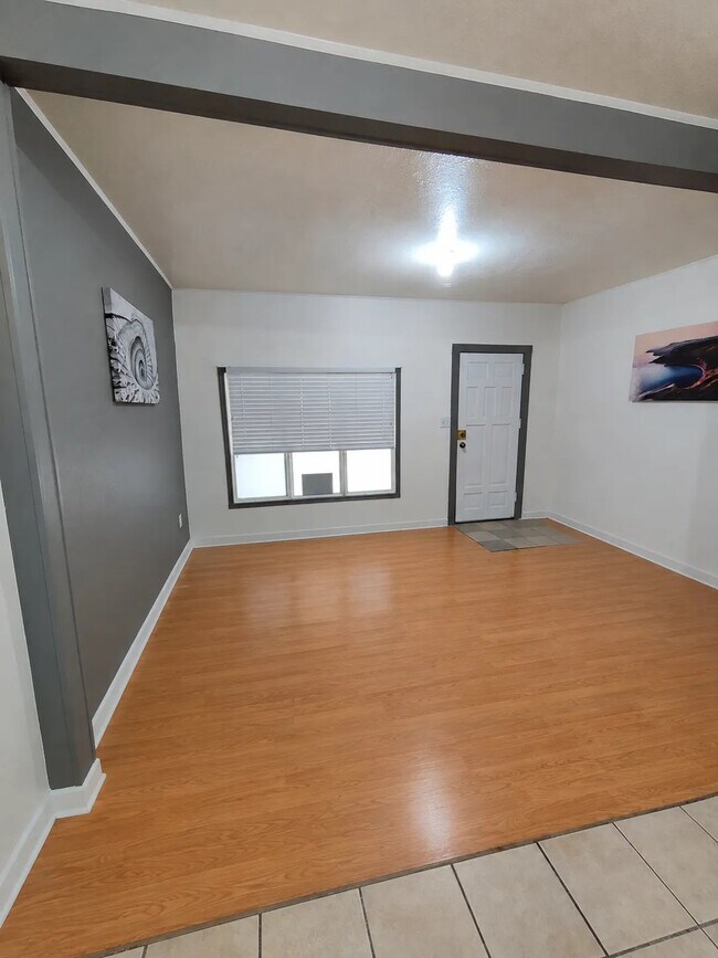Foto del edificio - 2816 Adams Ave