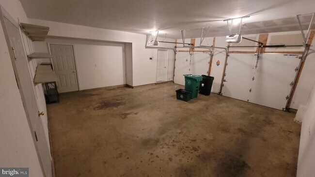 Building Photo - 672 Heathwalk Mews