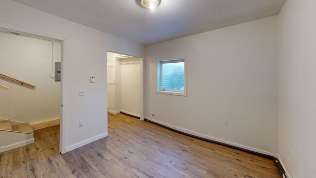 Building Photo - 2390 Richardson Hwy
