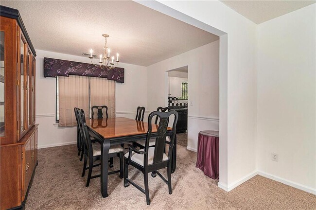 Foto del edificio - 285 Cascade Rise Ct SW
