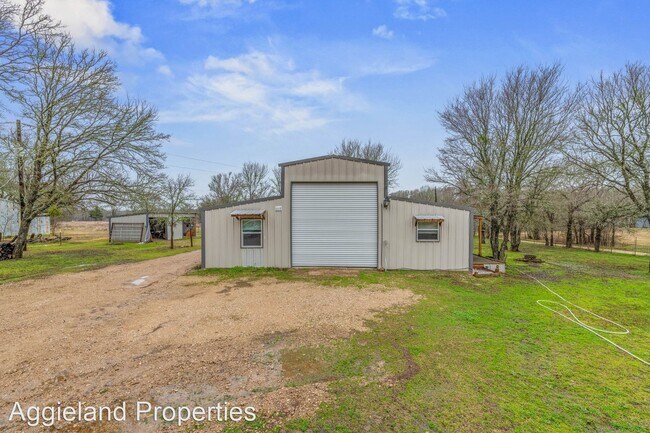 Building Photo - 1 br, 2 bath House - 6299 Old Spanish Trail
