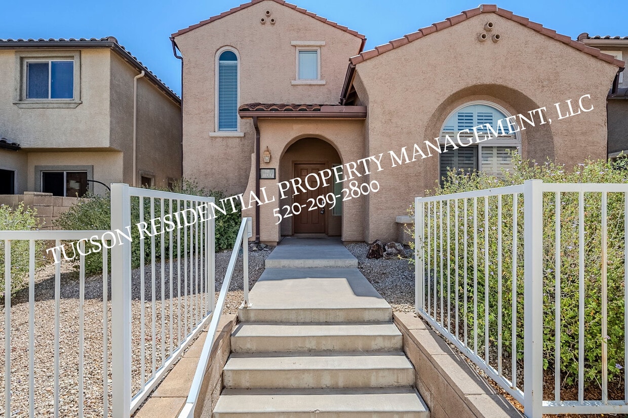 Primary Photo - 10534 E Native Rose Trail