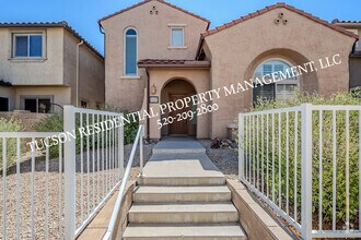 Building Photo - 10534 E Native Rose Trail
