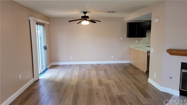 Foto del edificio - 8328 Spring Desert Pl