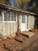 Building Photo - 197 Theall St